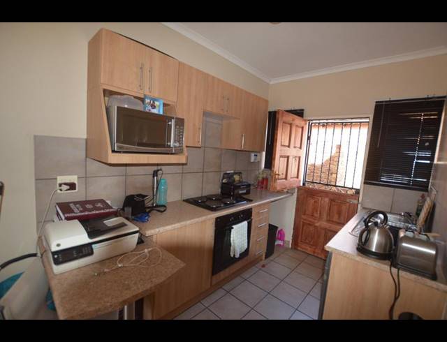 2 BEDROOM PROPERTY TO RENT IN VAALPARK